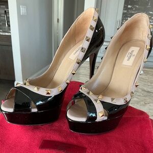 Valentino Rockstud Open toe Heels